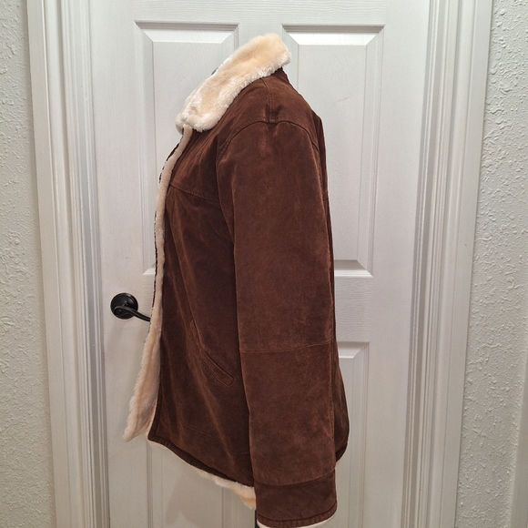 Atlantic Beach Learher Coat - Picture 2 of 10